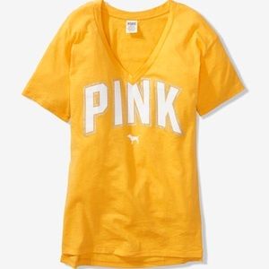 PINK Victoria’s Secret Tee NWT